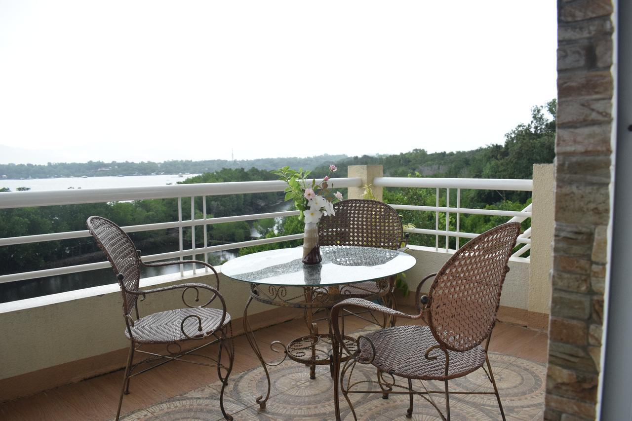 Villa de Sierra Vista Bay&Mountain View Inn Puerto Princesa Extérieur photo