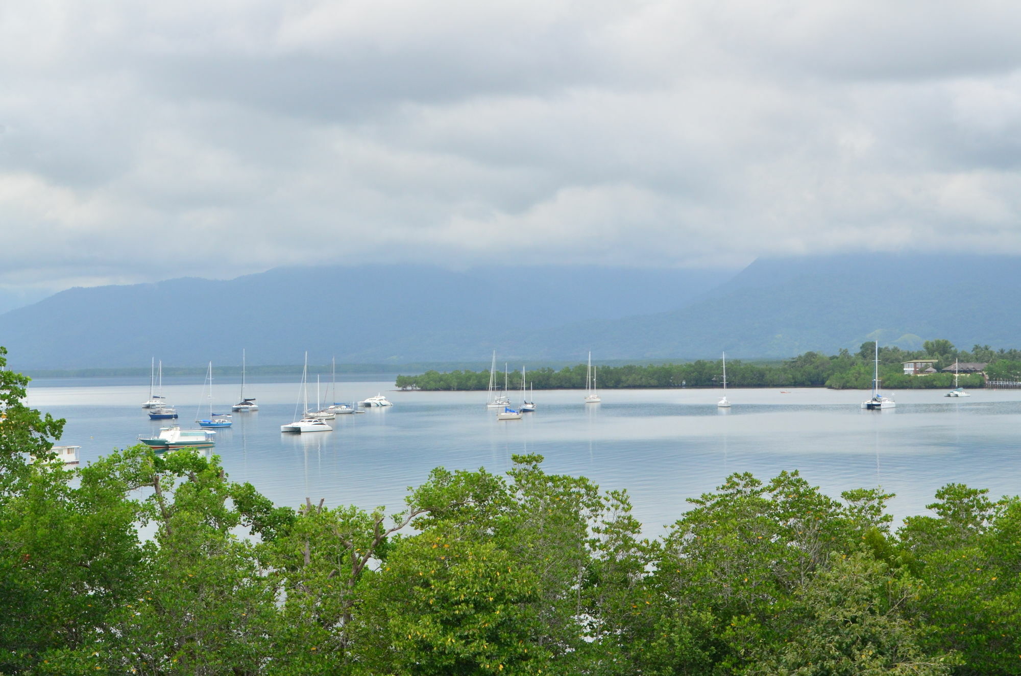 Villa de Sierra Vista Bay&Mountain View Inn Puerto Princesa Extérieur photo